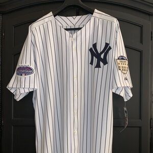 NEW Authentic Yankees Home Mariano Rivera Baseball Jersey and Garment Bag - 56
